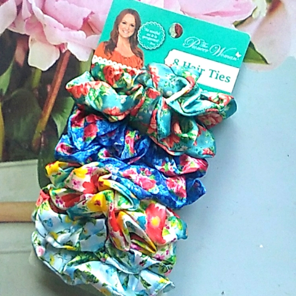 The pioneer woman 8 ct hair tie scrunchies